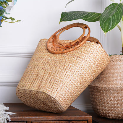 Rigama™ – Sac carré en paille tressée, charme estival fait main (summer/beach vibe)