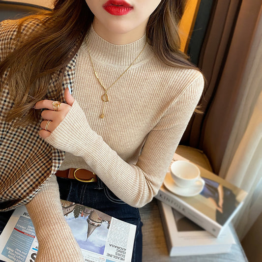 Pull Col Mi-Haut Slim Manches Longues – Élégance Automnale