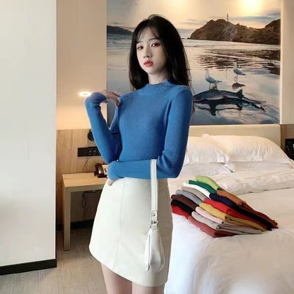 Pull Col Mi-Haut Slim Manches Longues – Élégance Automnale