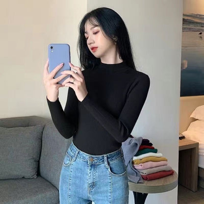 Pull Col Mi-Haut Slim Manches Longues – Élégance Automnale