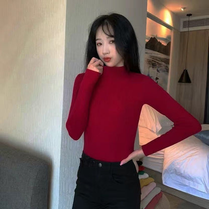 Pull Col Mi-Haut Slim Manches Longues – Élégance Automnale